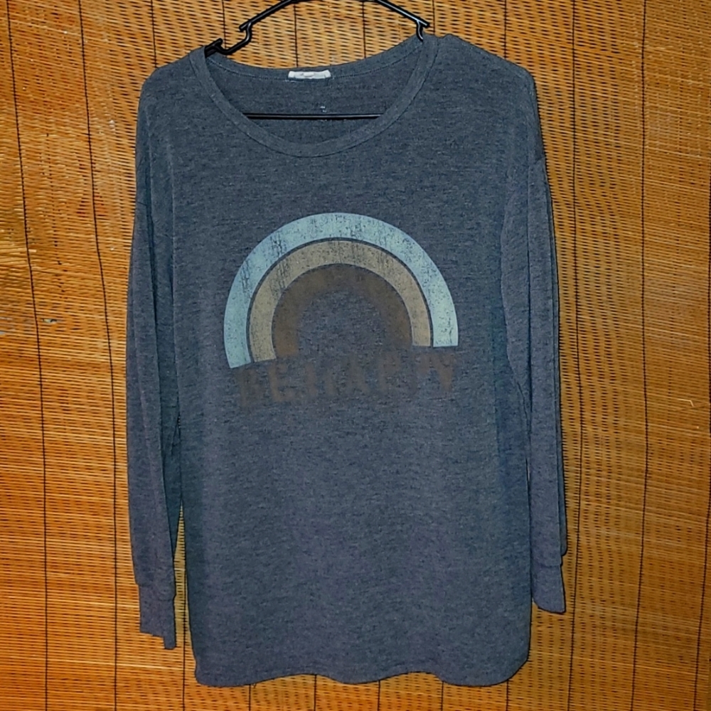Vintage. Made in USA. BE HAPPY. Oversized long-sleeve Women's size S